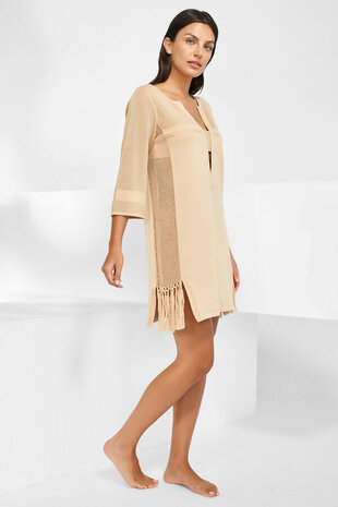 Tunic sandstone M3666 530 381